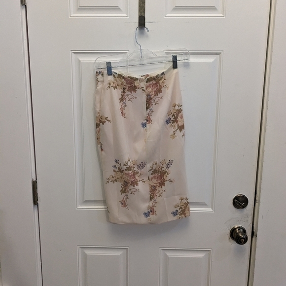 Revolve LPA Floral High Slit Skirt - Picture 6 of 6